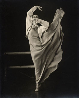Martha Graham in Frontier