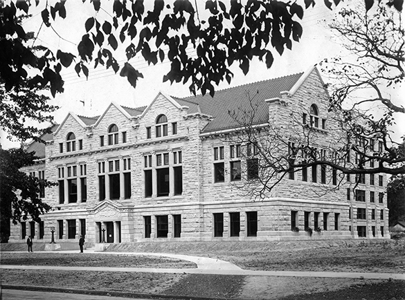 Carnegie_exterior_ca1908_thumb.jpg