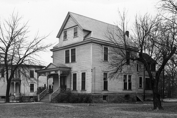 Root_House_ca1940s_thumb.jpg