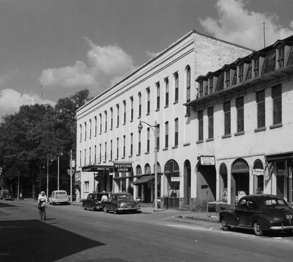 Park_Hotel_Inn_ca1940s_thumb.jpg